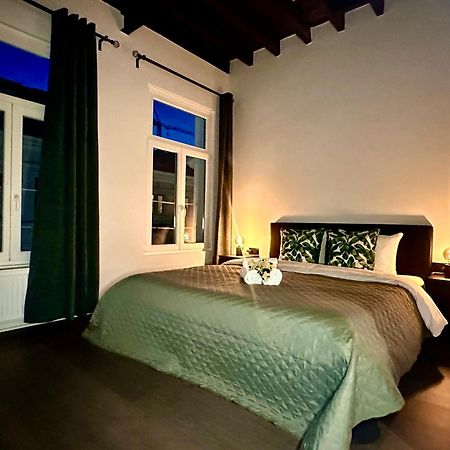 Luxury Suites Princess By Rikas Hotels Anversa Esterno foto