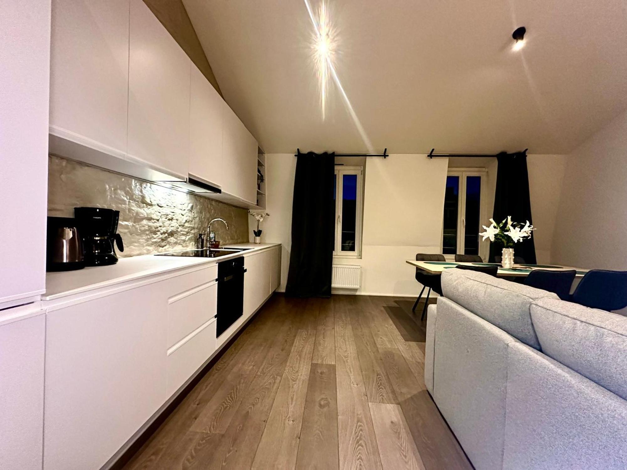 Luxury Suites Princess By Rikas Hotels Anversa Esterno foto