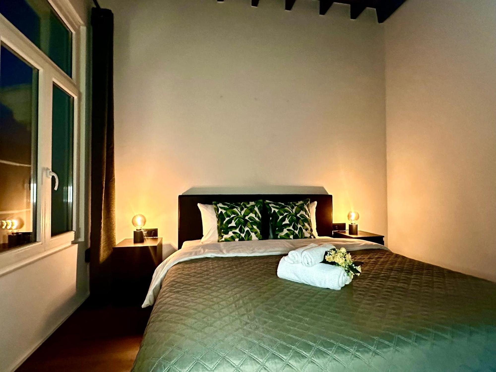 Luxury Suites Princess By Rikas Hotels Anversa Esterno foto