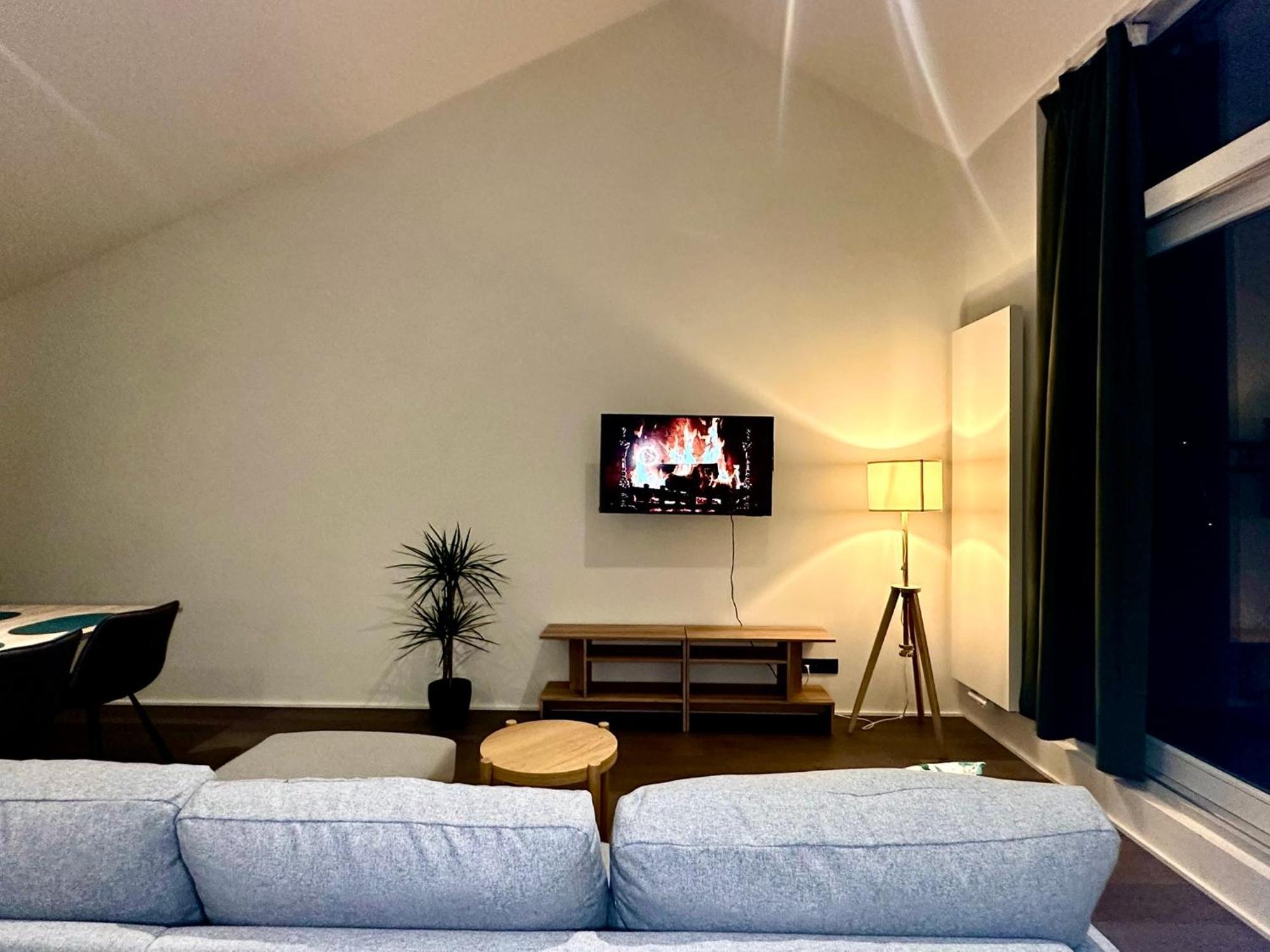Luxury Suites Princess By Rikas Hotels Anversa Esterno foto